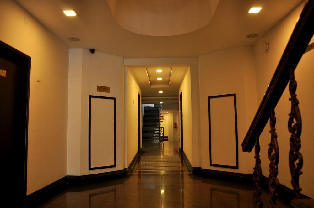 Oyo Premium Convent Road Near Lake Kodaikanal Dış mekan fotoğraf
